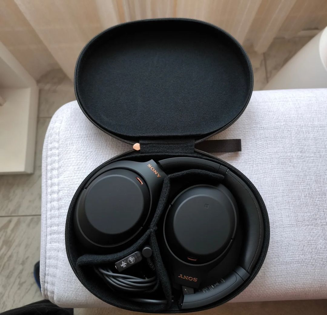 Sony WH-1000XM4 original imported headphones