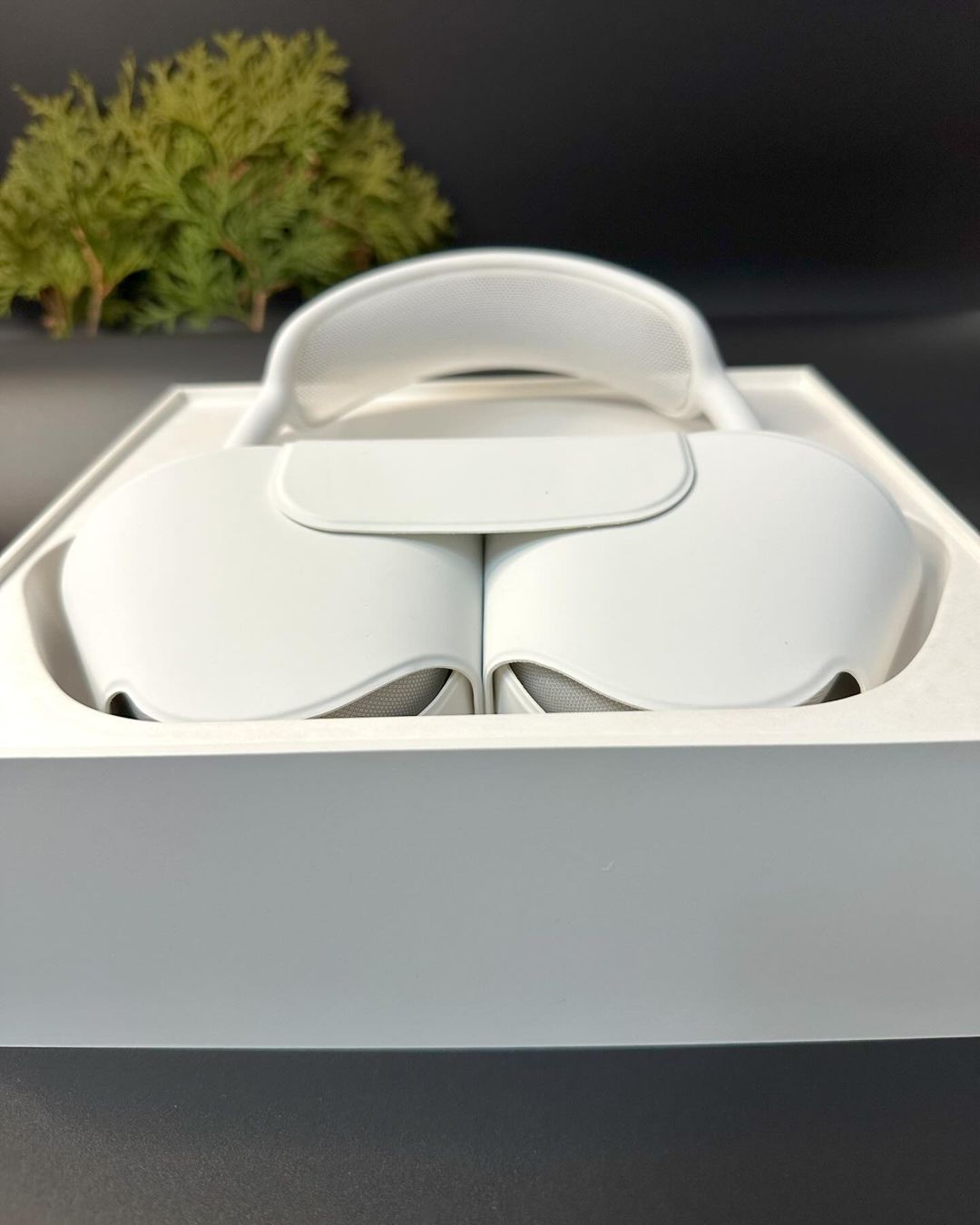 Airpods Max headphones ( Titanium copy )