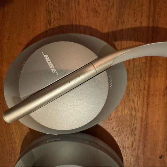 Bose wireless Bluetooth headphones