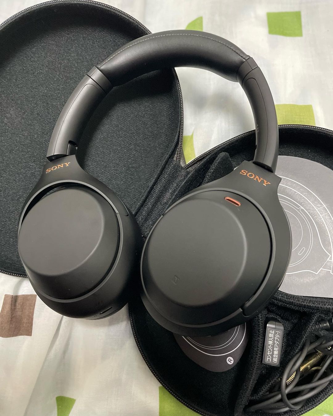 Sony WH-1000XM4 original imported headphones