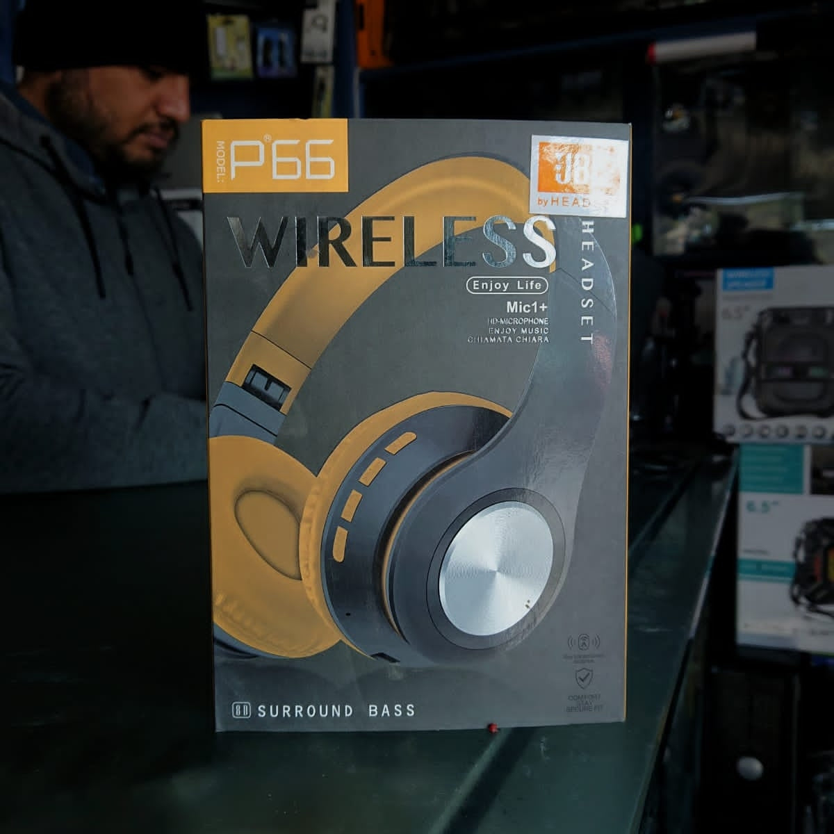 P39 Bluetooth wireless stereo headphones